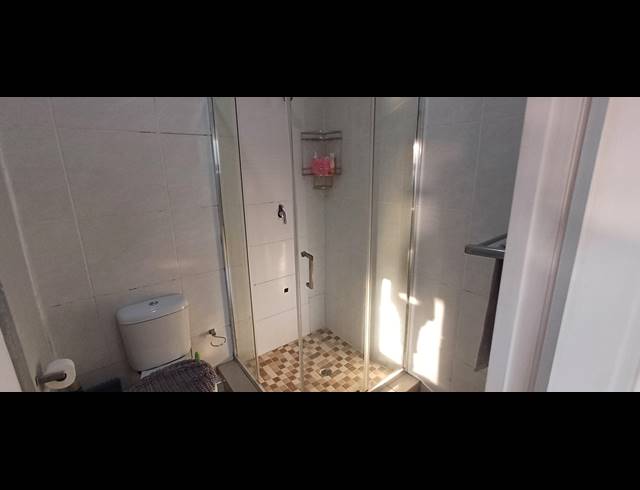 2 BEDROOM APARTMENT RENTED IN MORNINGSIDE